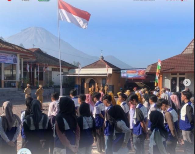 Apel pagi bersama mahasiswa UIN Syarif Hidayatullah Jakarta.